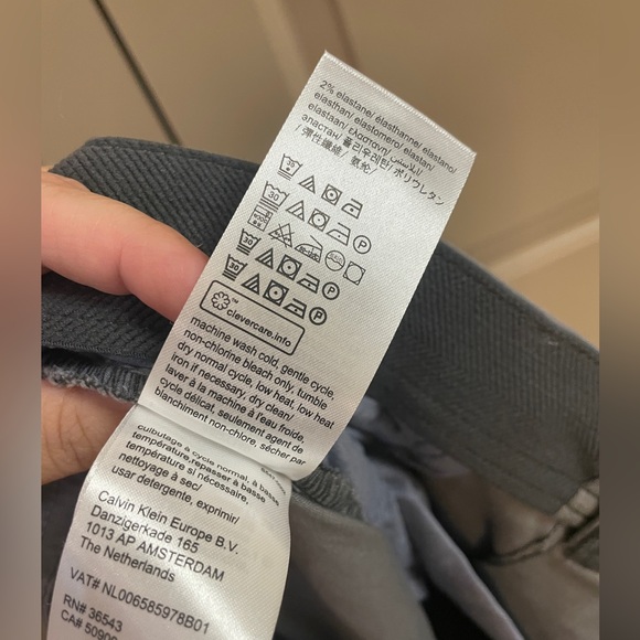 Men’s Calvin Klein Slim fit pants - Picture 7 of 8